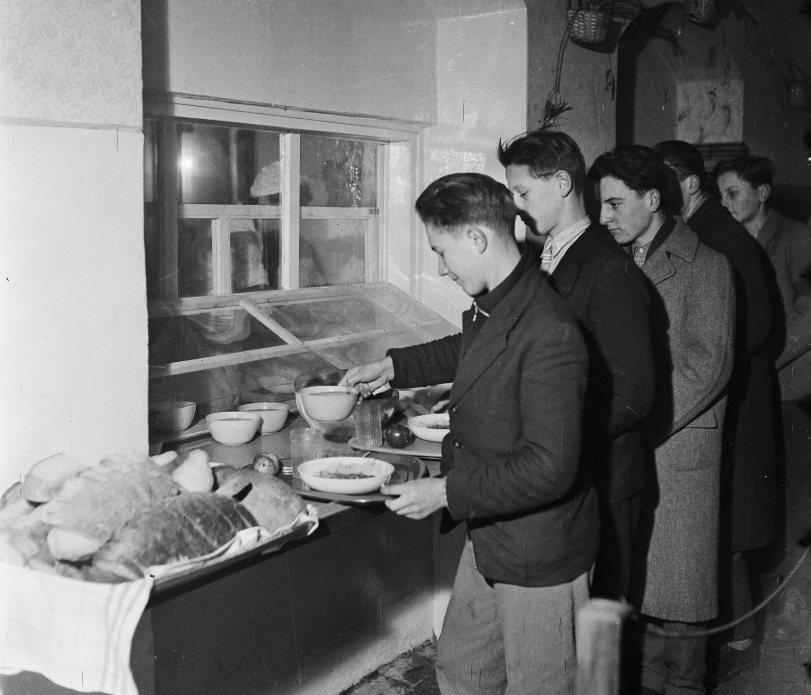 1961, Bauer Sándor, restaurant, self-serving restaurant, Fortepan #109664