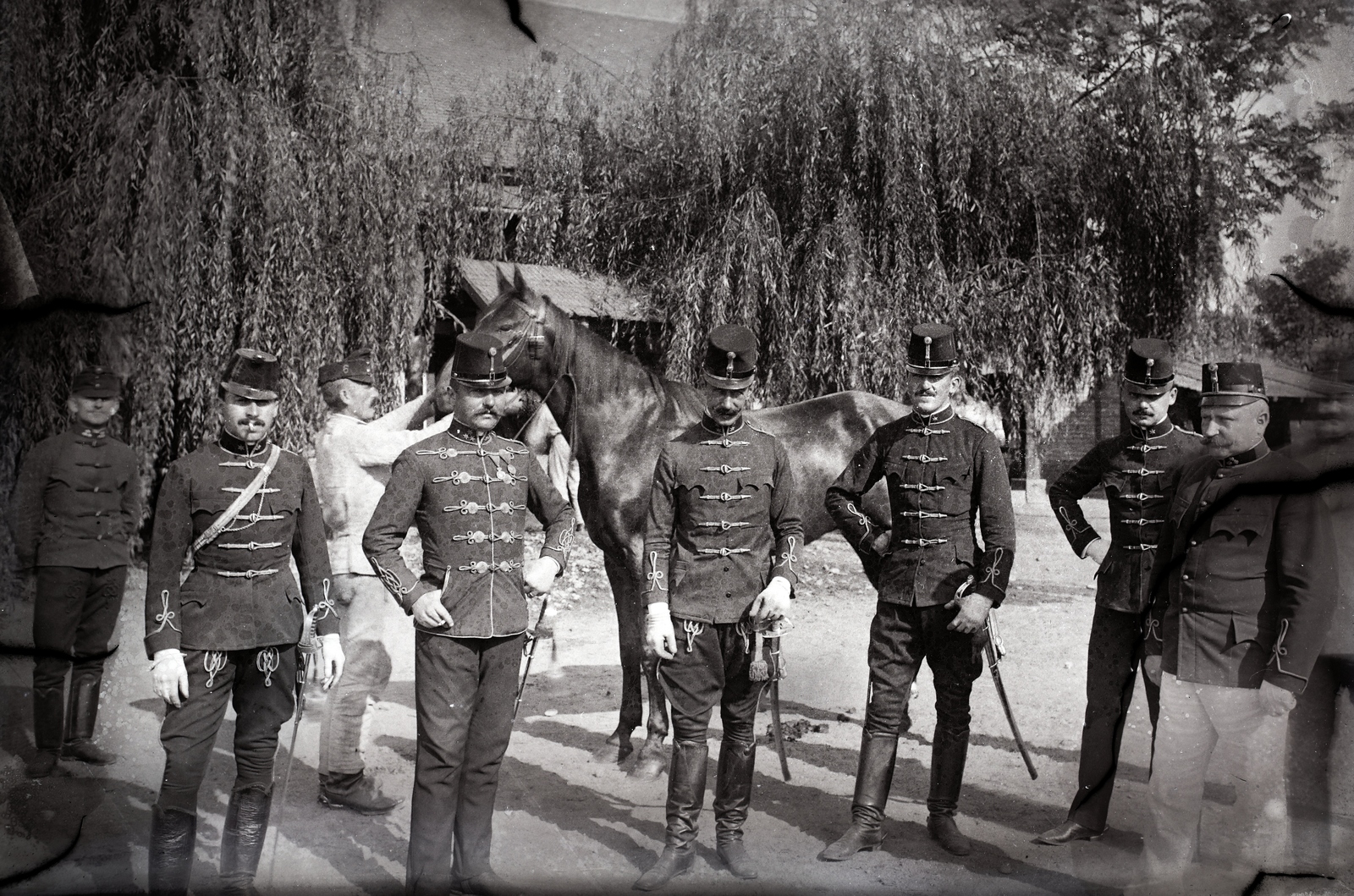 1910, Fortepan, uniform, horse, yard, tableau, men, sword, Fortepan #10994