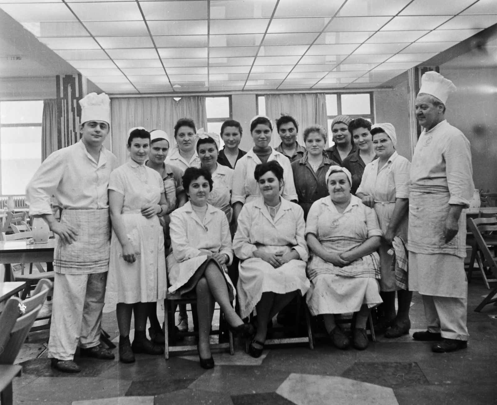 1964, Bauer Sándor, chef, staff, tableau, Fortepan #110540