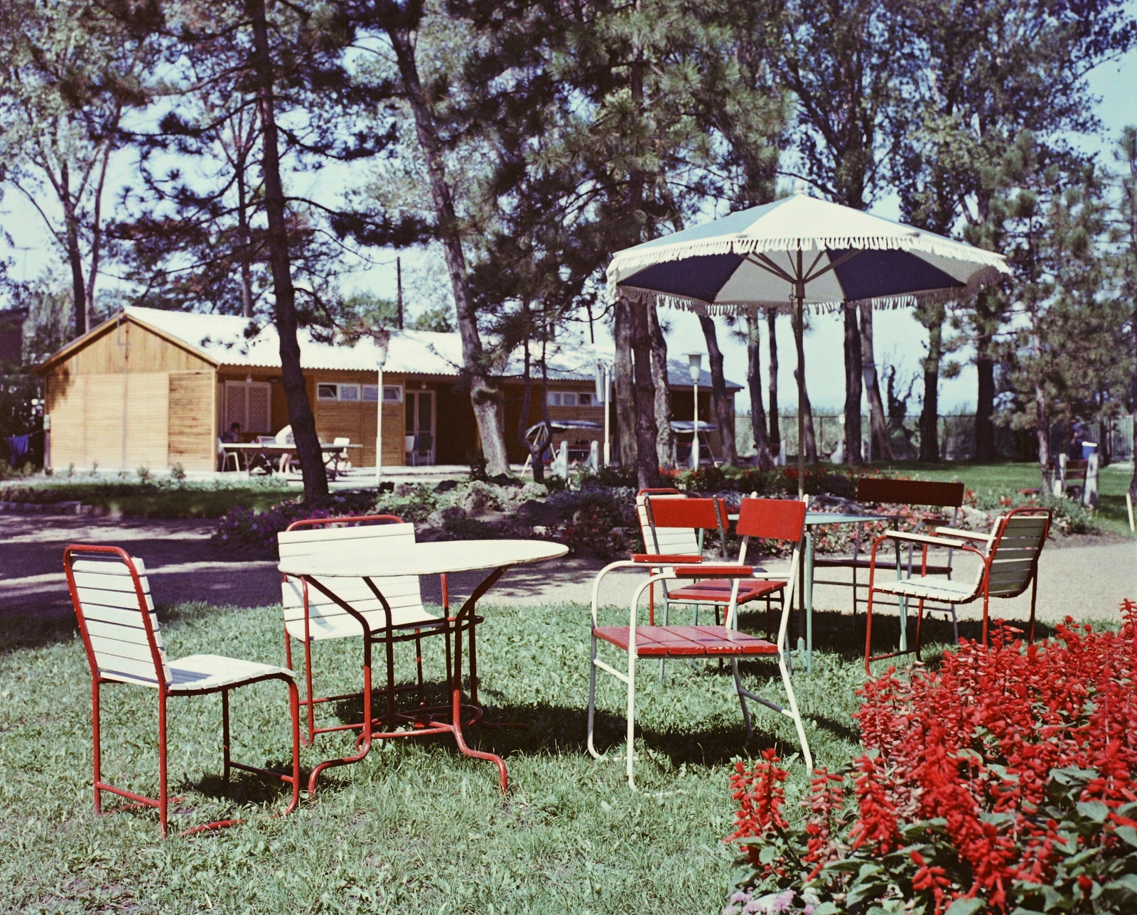 Hungary, 1970, Bauer Sándor, colorful, sunshades, Fortepan #110864