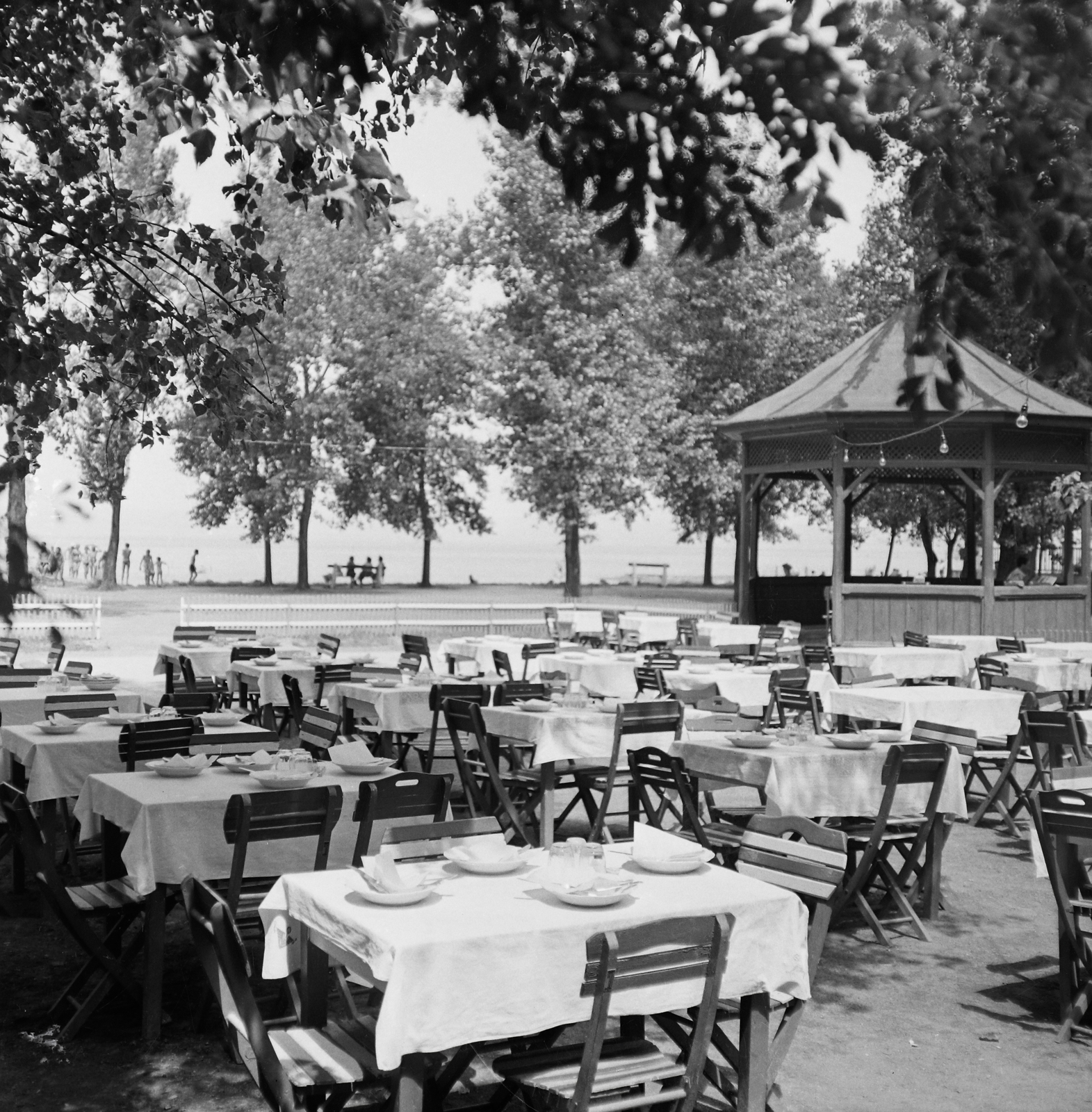1960, Bauer Sándor, restaurant, garden pavilion, Lake Balaton, Fortepan #111170