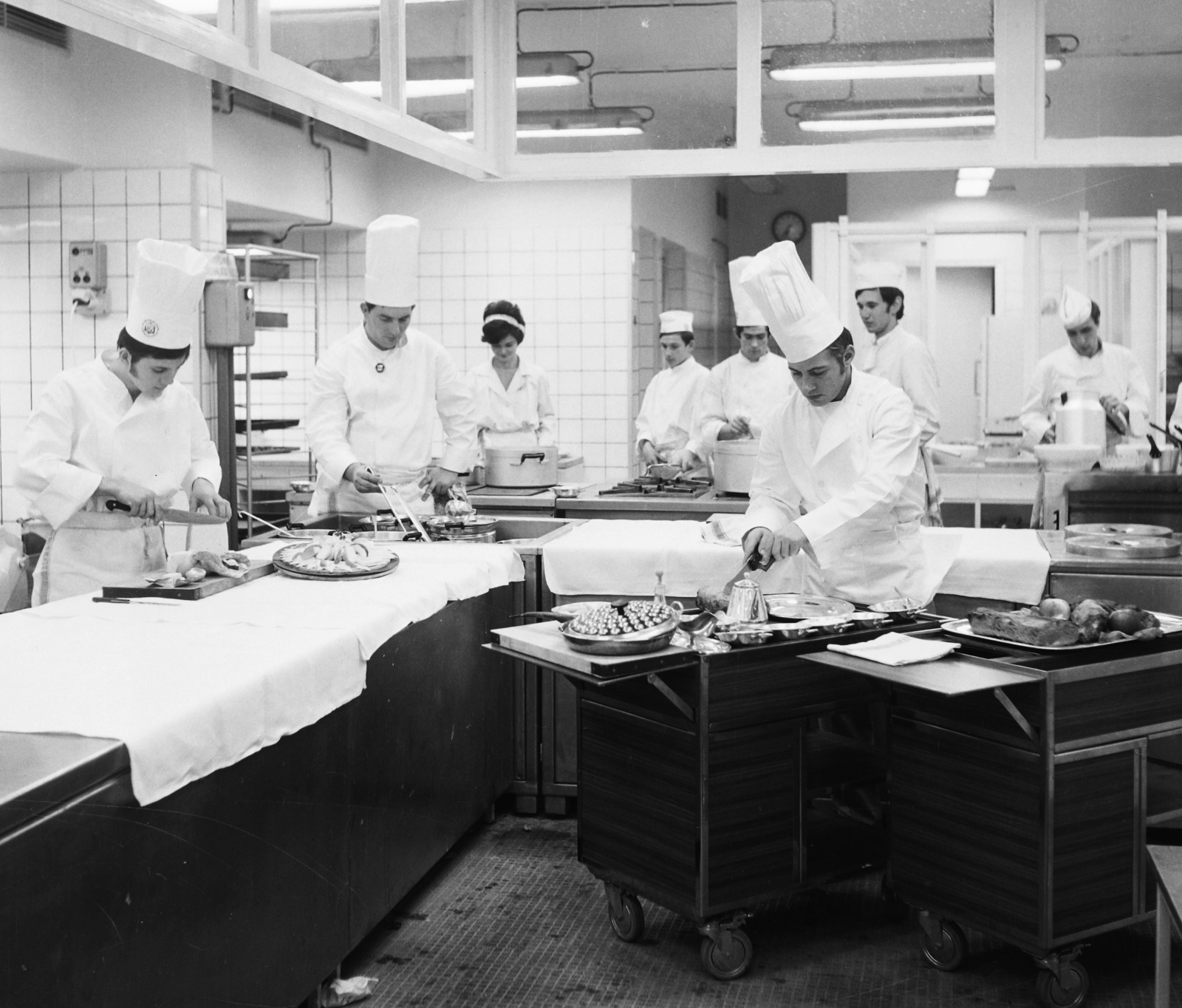 Hungary, 1967, Bauer Sándor, kitchen, chef, Fortepan #111280
