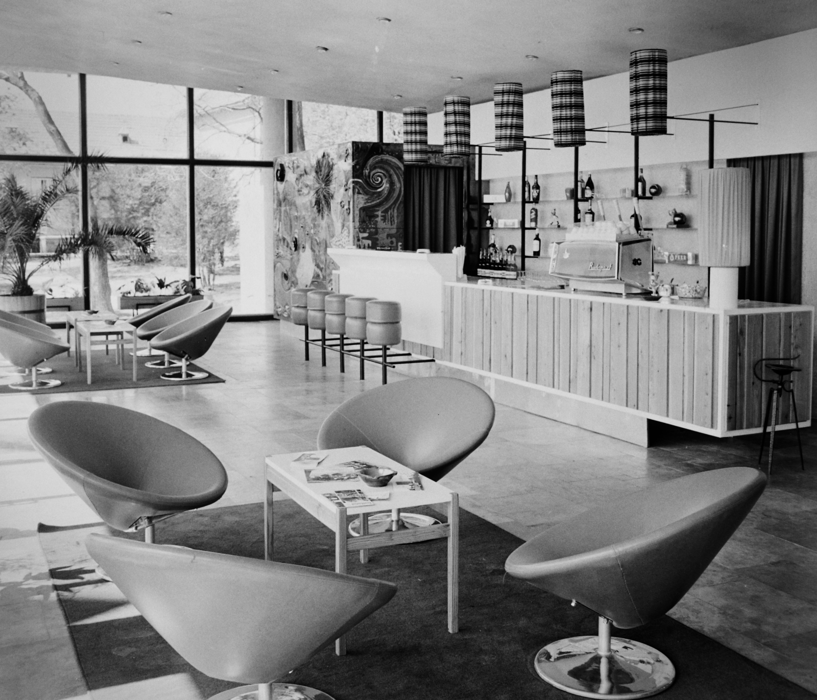 Hungary, Balatonalmádi, Hotel Aurora, hall, eszpresszó., 1969, Bauer Sándor, Fortepan #111294