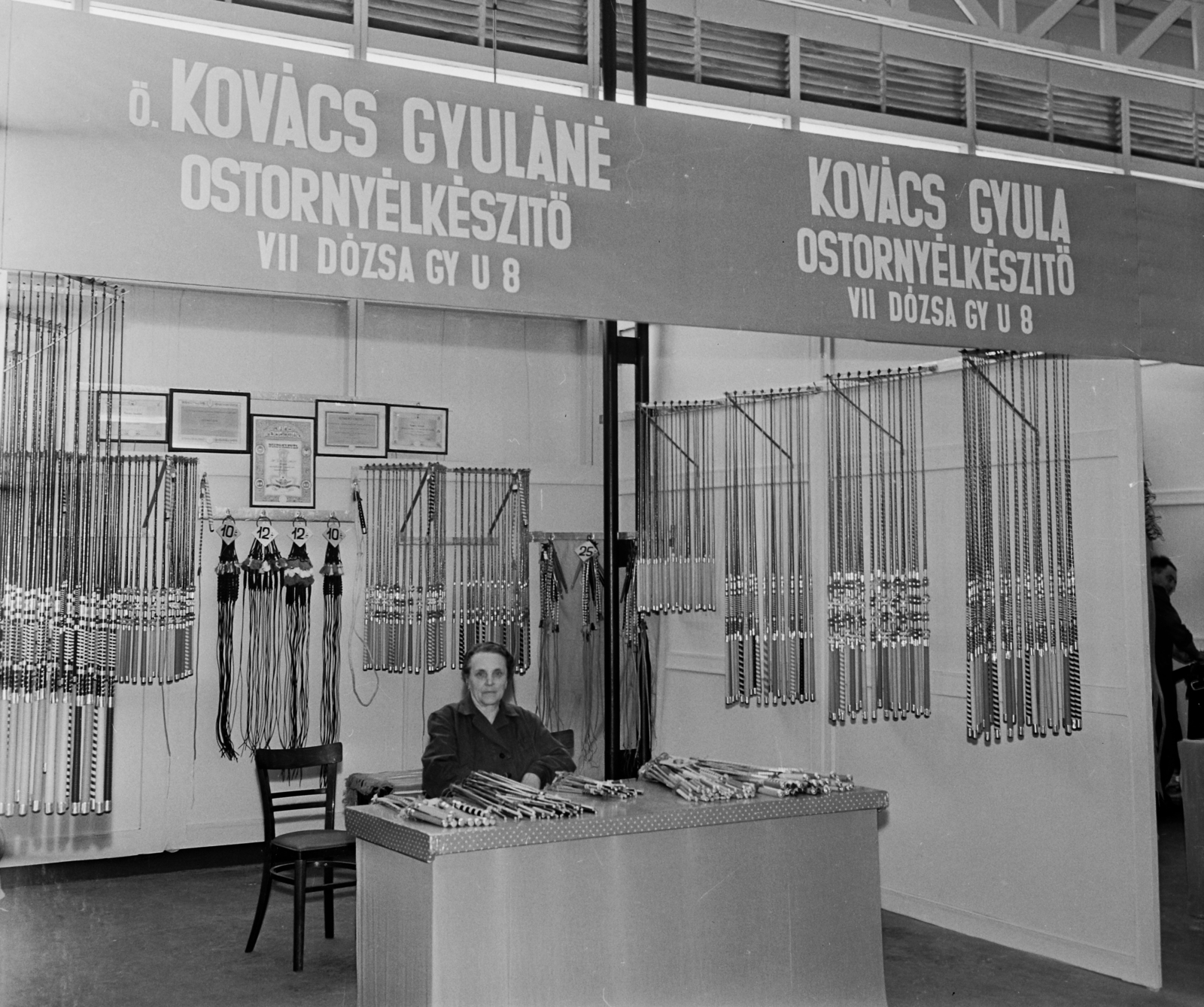 Hungary, 1967, Bauer Sándor, tradie, whip, Fortepan #111310