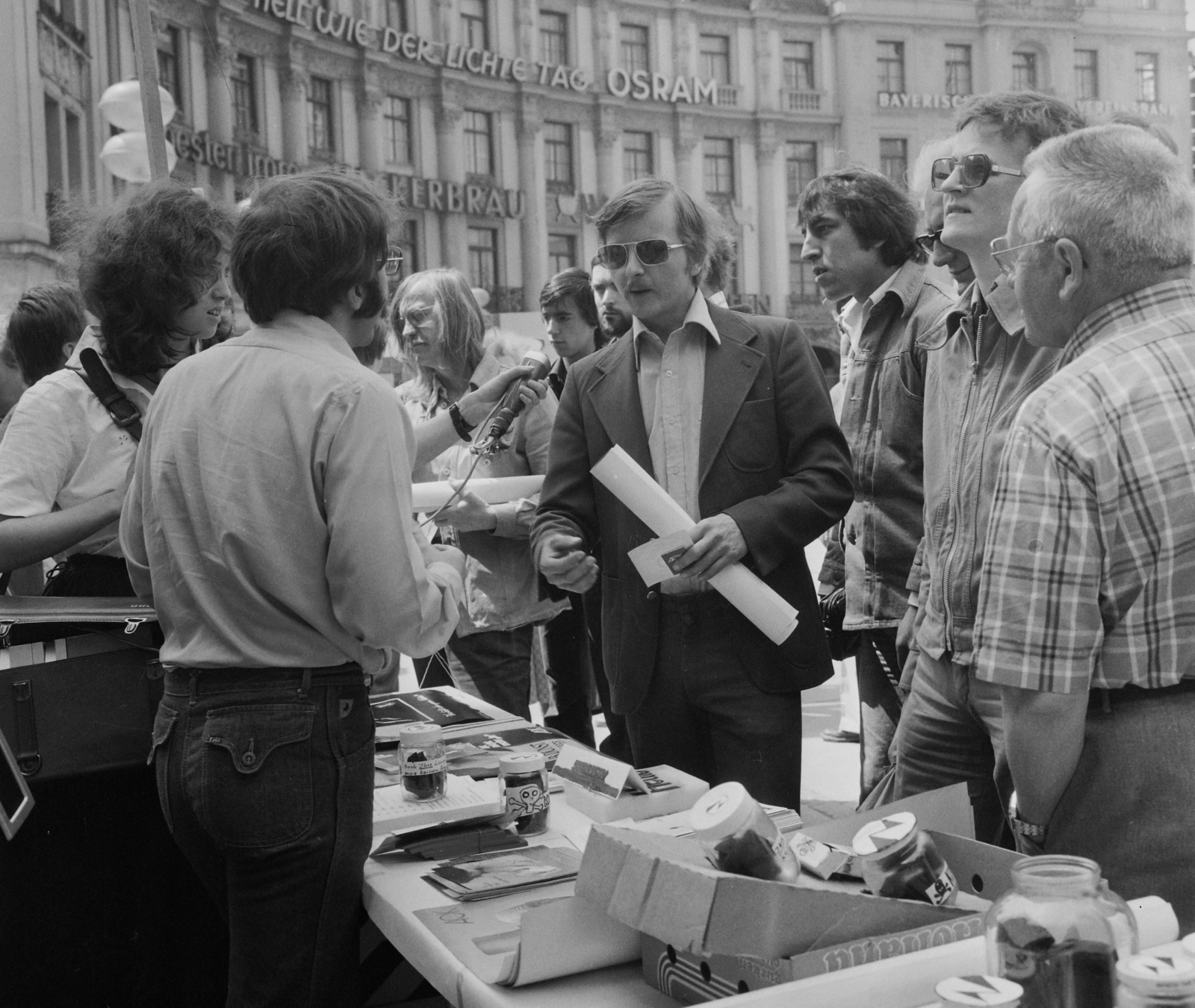 Németország, München, Karlsplatz, a Karlsplatz-Rondell egyik épülete., 1976, Bauer Sándor, Fortepan #111461