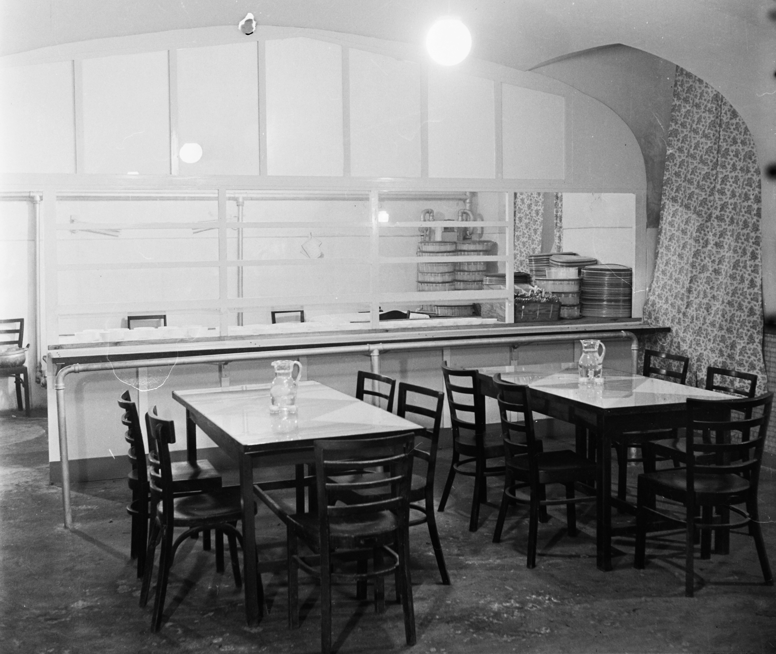 1960, Bauer Sándor, dining room, counter, jug, self-serving restaurant, canteen, tray, Fortepan #111525
