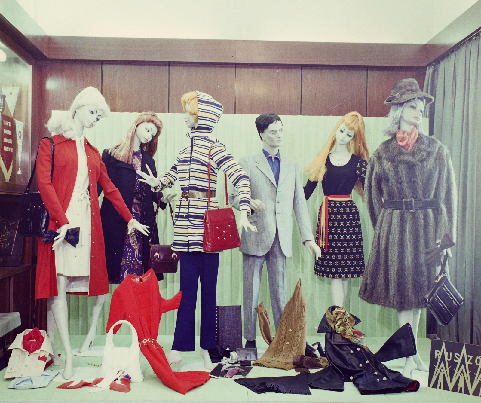 Hungary, 1973, Bauer Sándor, colorful, international fair, mannequin, Szeged Clothing Association, Fortepan #111565