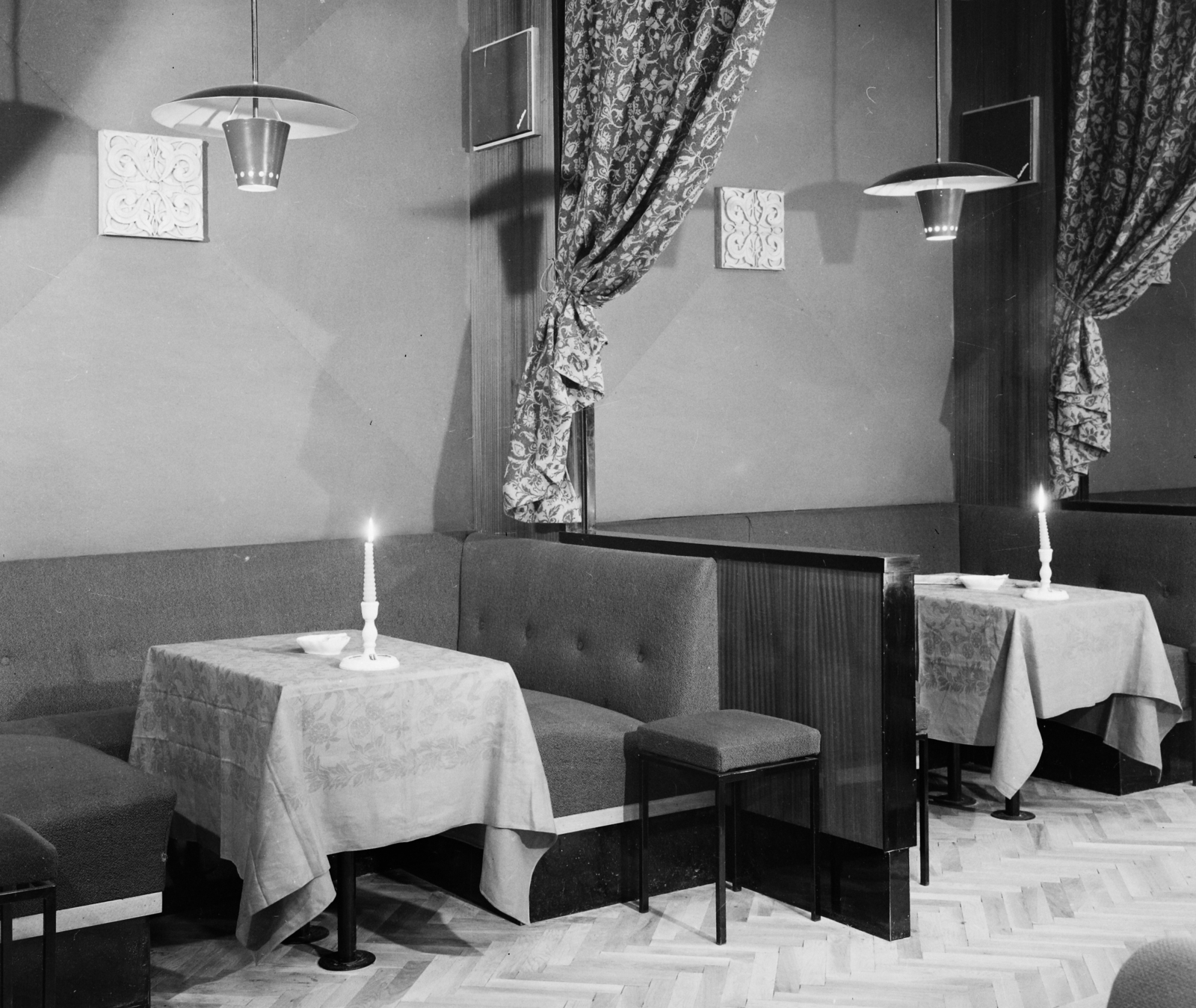 Hungary, Budapest VIII., Kis Salétrom utca 1., Revü night club., 1969, Bauer Sándor, candle, Budapest, Fortepan #111635