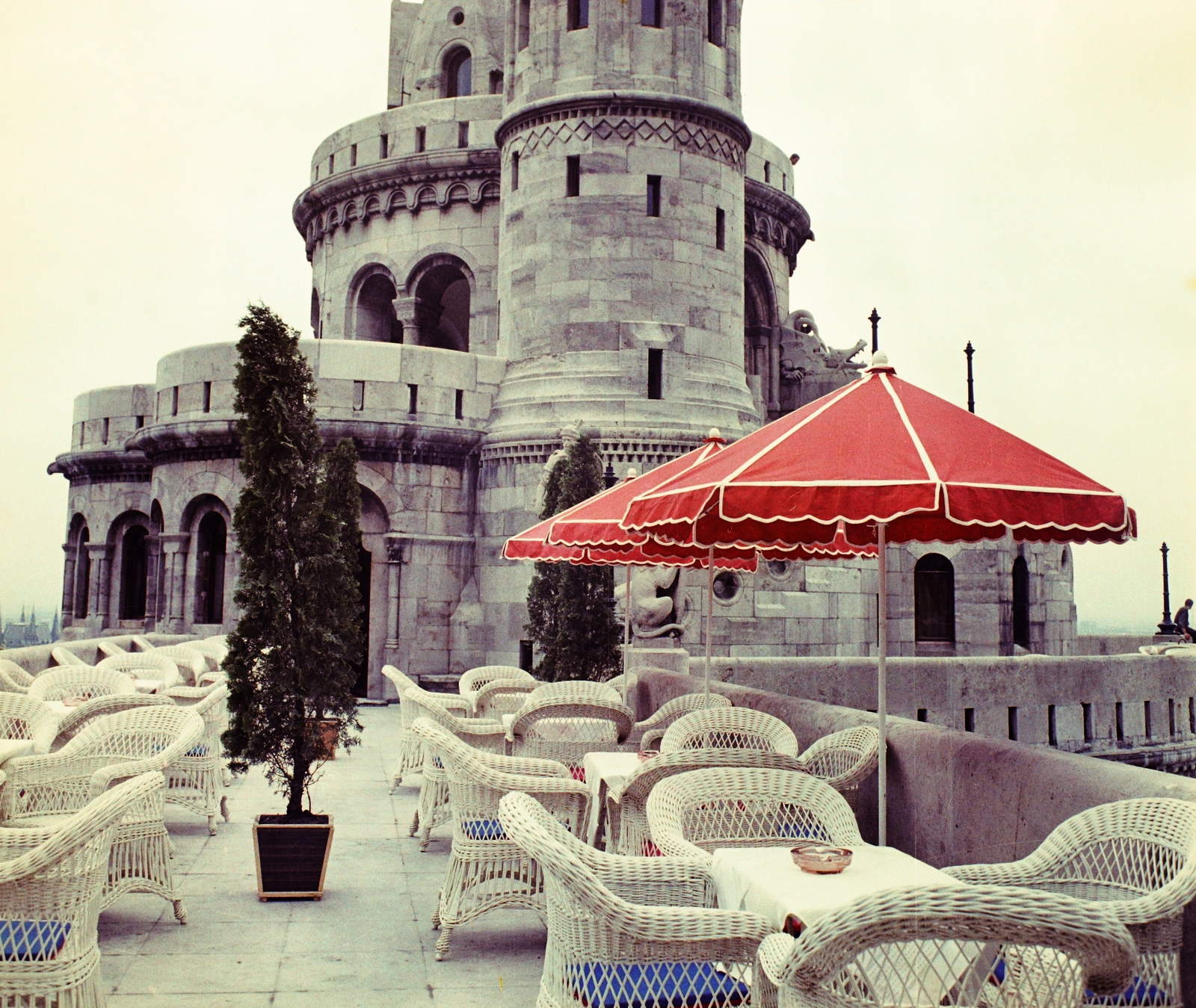 Hungary, Halászbástya, Budapest I., étterem, háttérben az északi torony., 1969, Bauer Sándor, Budapest, Fortepan #111786