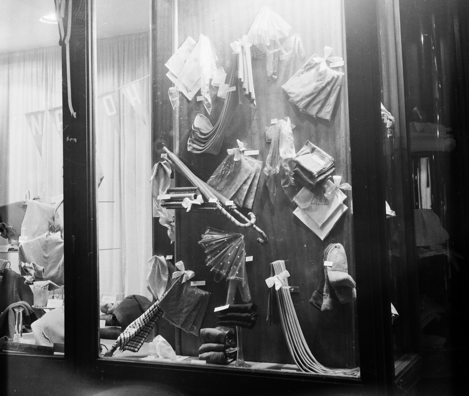 1958, Bauer Sándor, reklám, kirakat, felirat, Fortepan #111899