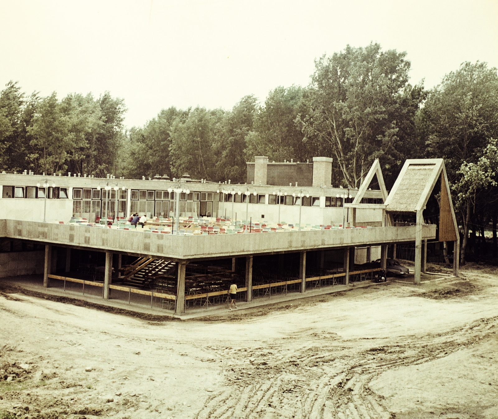 Hungary, Szolnok, Tiszaliget, Tisza-part, Aranylakat étterem., 1970, Bauer Sándor, colorful, Fortepan #111931
