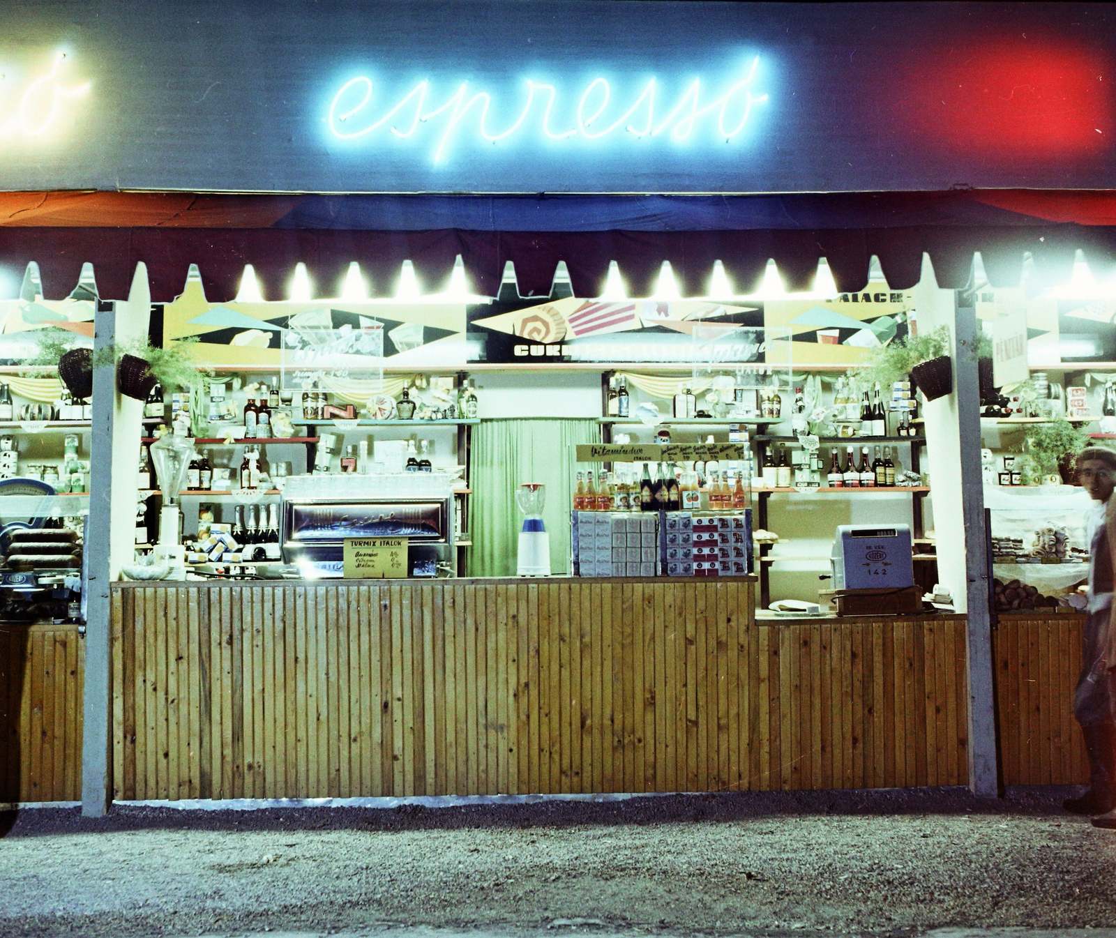 Hungary, Budapest X., Albertirsai úti vásár területe, Országos Mezőgazdasági Kiállítás és Vásár., 1959, Bauer Sándor, colorful, espresso, wainscot, cash register, neon sign, Budapest, Fortepan #112132