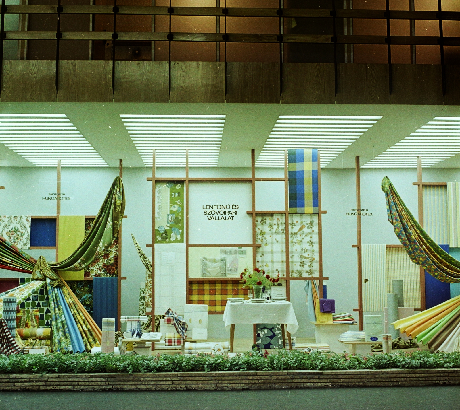 Hungary, 1969, Bauer Sándor, colorful, exhibition, haberdashery, Fortepan #112184