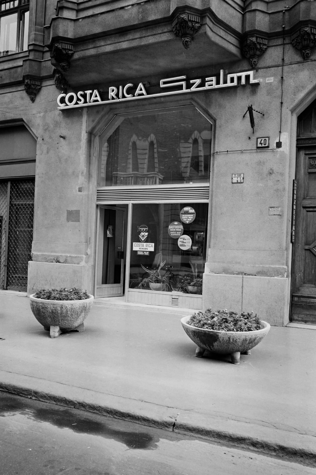 Hungary, Budapest IX., Ráday utca 40., Costa Rica Szalon., 1972, Bauer Sándor, Budapest, Fortepan #112315