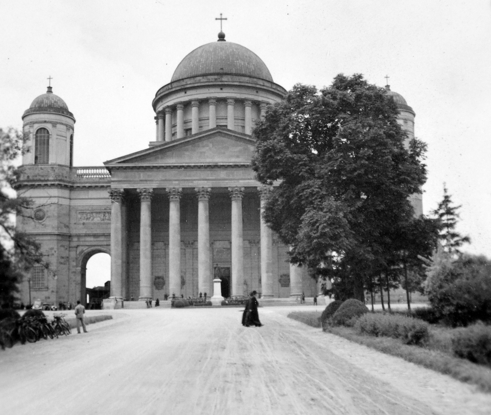 Hungary, Esztergom, Bazilika., 1938, Gyöngyi, architectural heritage, architecture, basilica, Classicism, Fortepan #11237