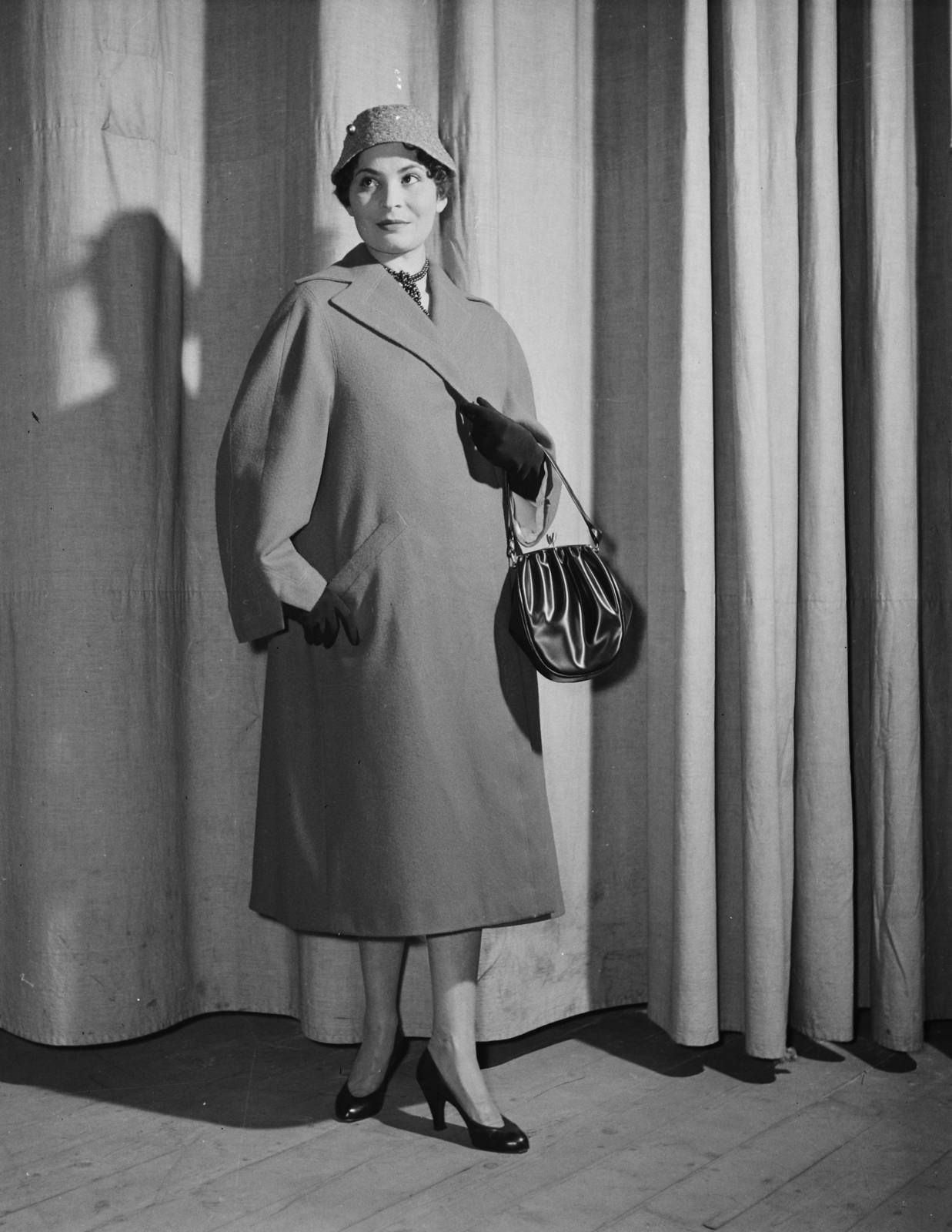 Hungary, 1957, Bauer Sándor, fashion, fashion photography, Fortepan #112646