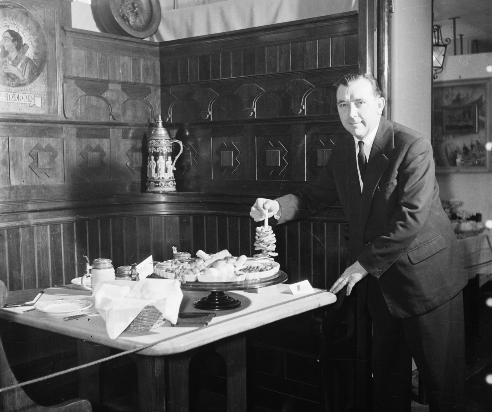 Hungary, Budapest V., Kígyó utca 4-6., Apostolok étterem., 1959, Bauer Sándor, Budapest, Fortepan #113457