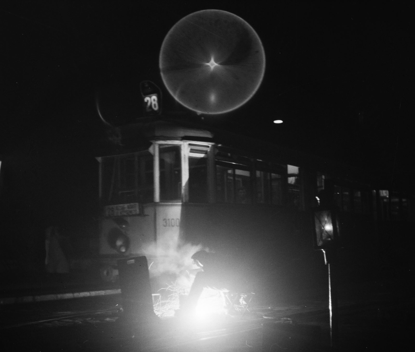 Hungary, Budapest VIII., Népszínház utca, villamos-végállomás a József körútnál, sínhegesztés., 1957, Bauer Sándor, tram, welding, Budapest, rail track repairs, public transport line number, Fortepan #113608