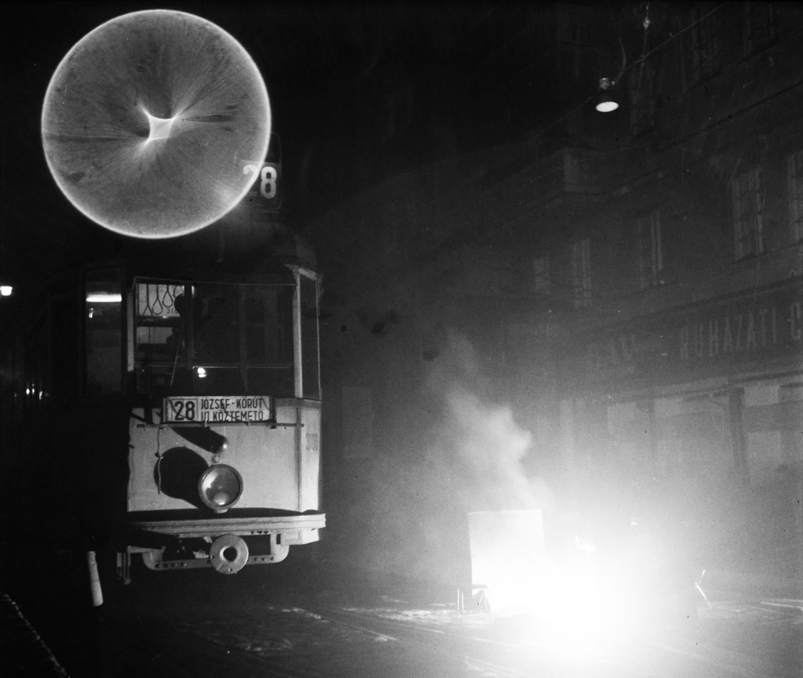 Hungary, Budapest VIII., Népszínház utca, villamos-végállomás a József körútnál, sínhegesztés., 1957, Bauer Sándor, tram, Budapest, rail track repairs, public transport line number, Fortepan #113610