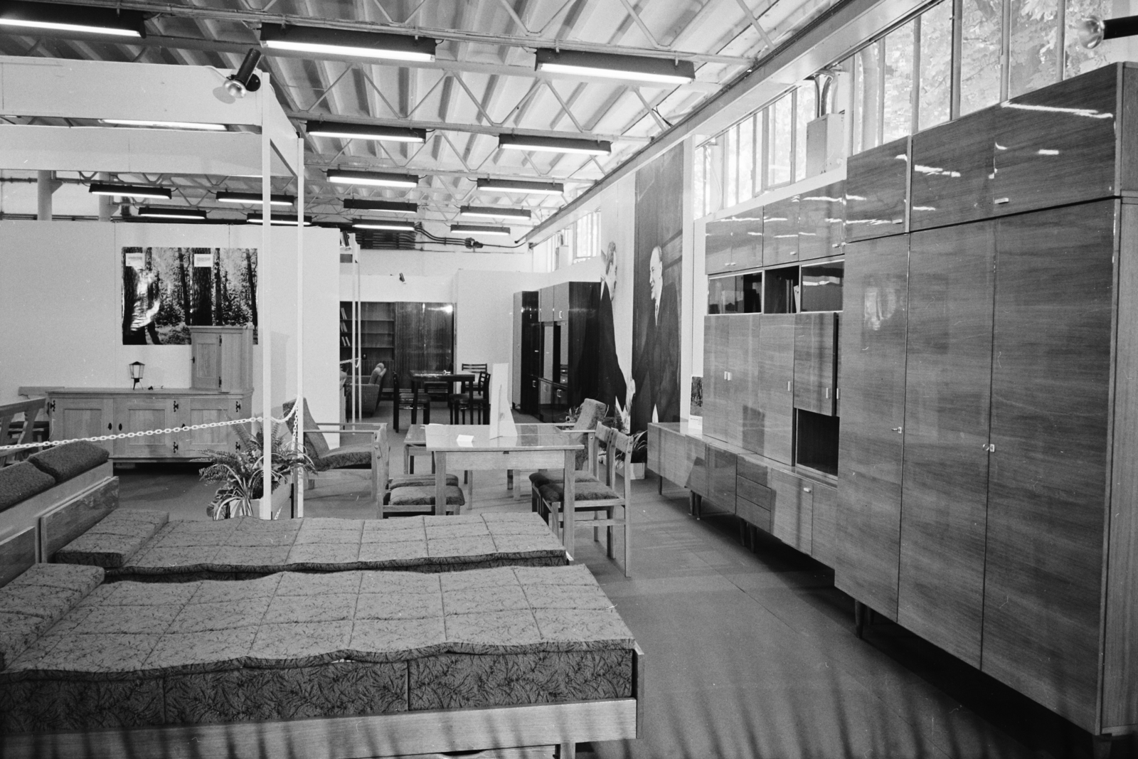 Hungary, Budapest XIV., Otthon '74 bútorkiállítás a BNV pavilonjában., 1973, Bauer Sándor, furniture, international fair, Budapest, Fortepan #113700