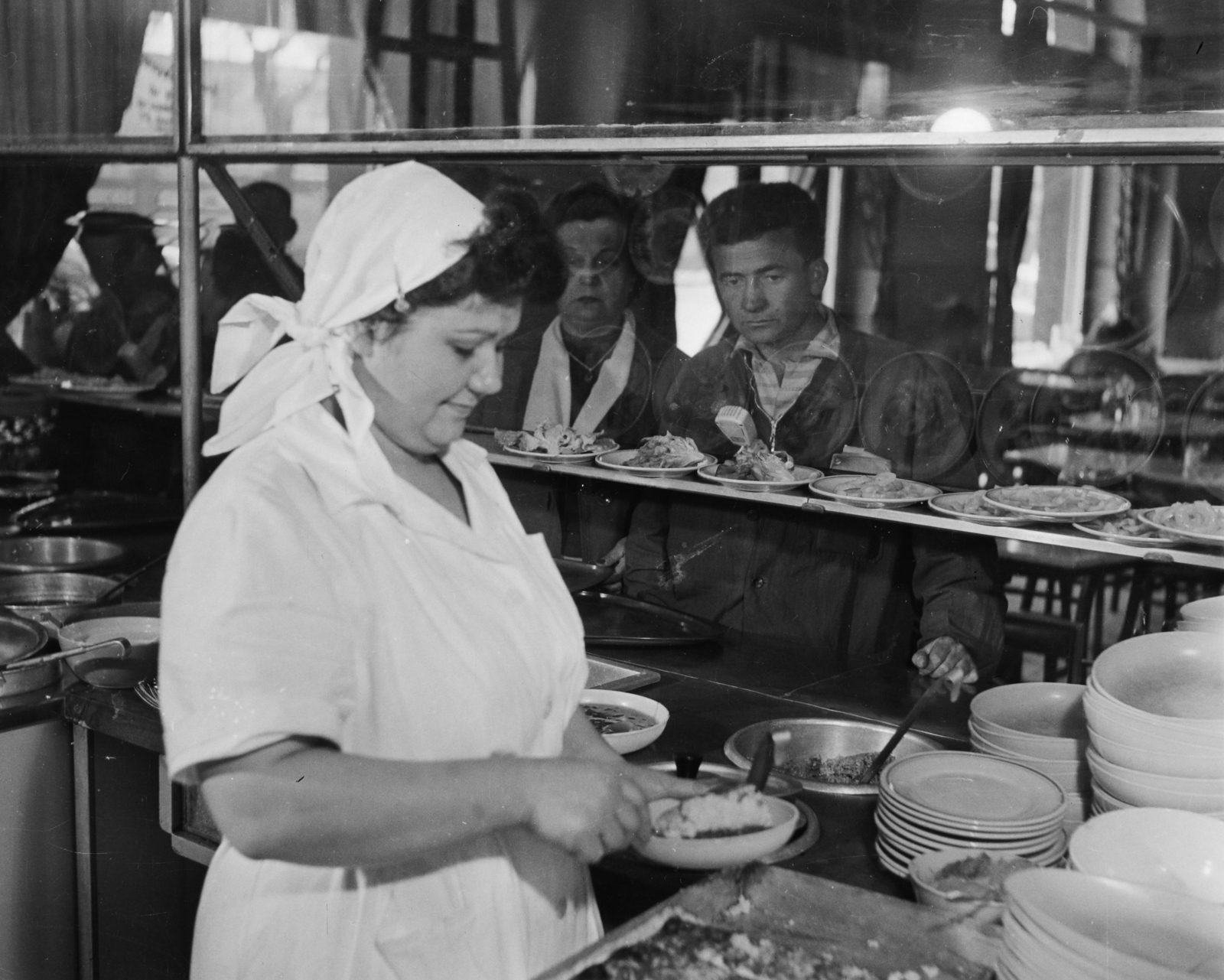 1964, Bauer Sándor, kitchen, self-serving restaurant, Fortepan #113893