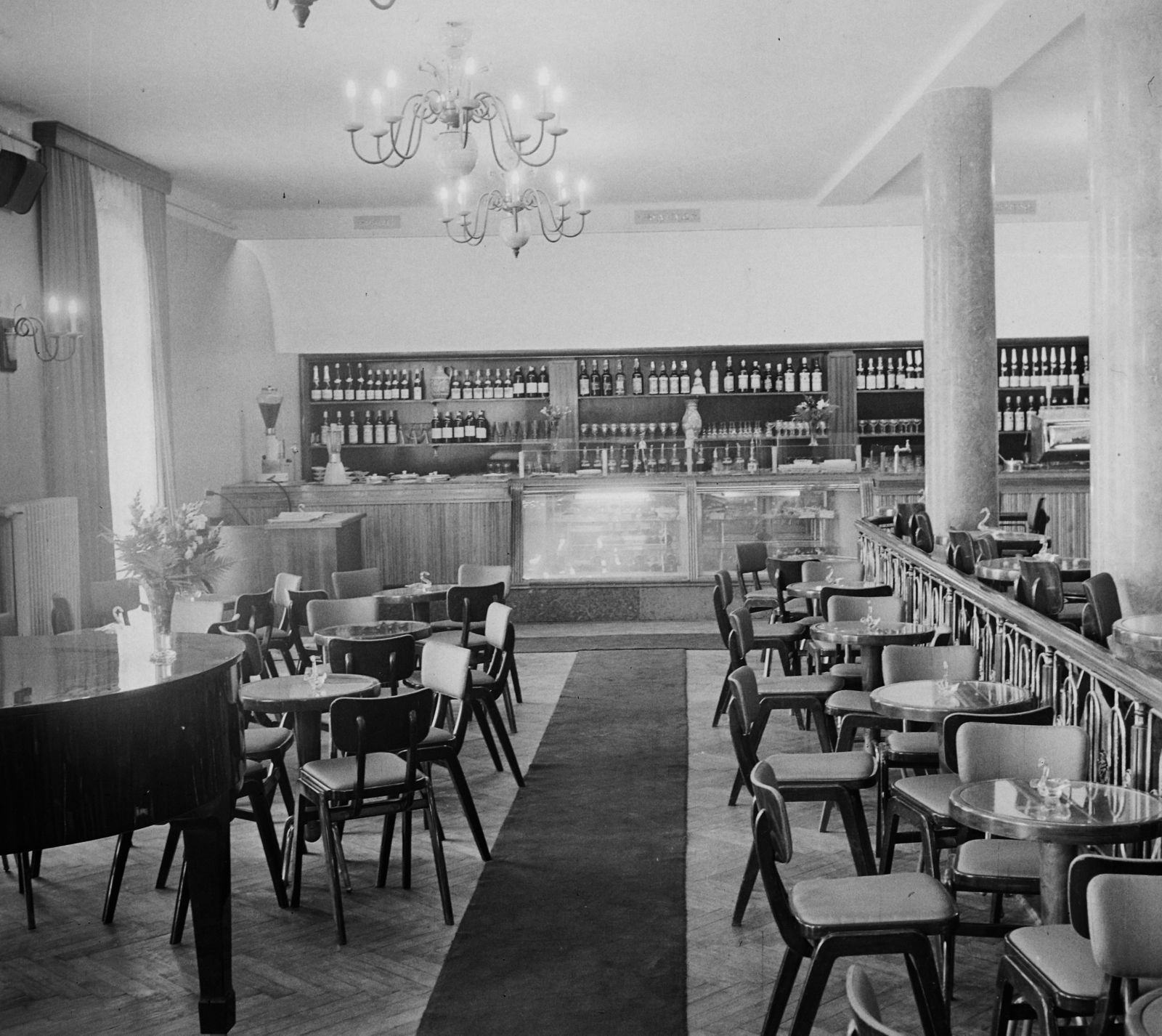 Hungary, Diósgyőr, Miskolc, a Hámor étterem presszója., 1959, Bauer Sándor, hospitality, Fortepan #113949