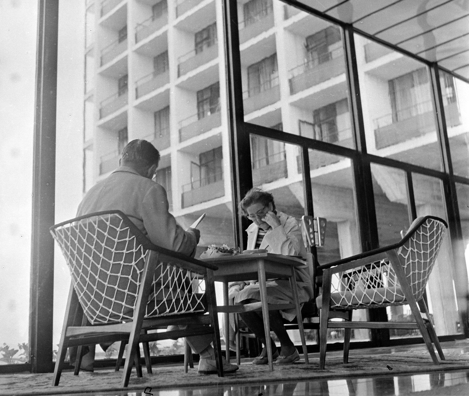 Hungary,Lake Balaton, Tihany, Hotel Tihany, földszinti hall., 1963, Bauer Sándor, Fortepan #114053