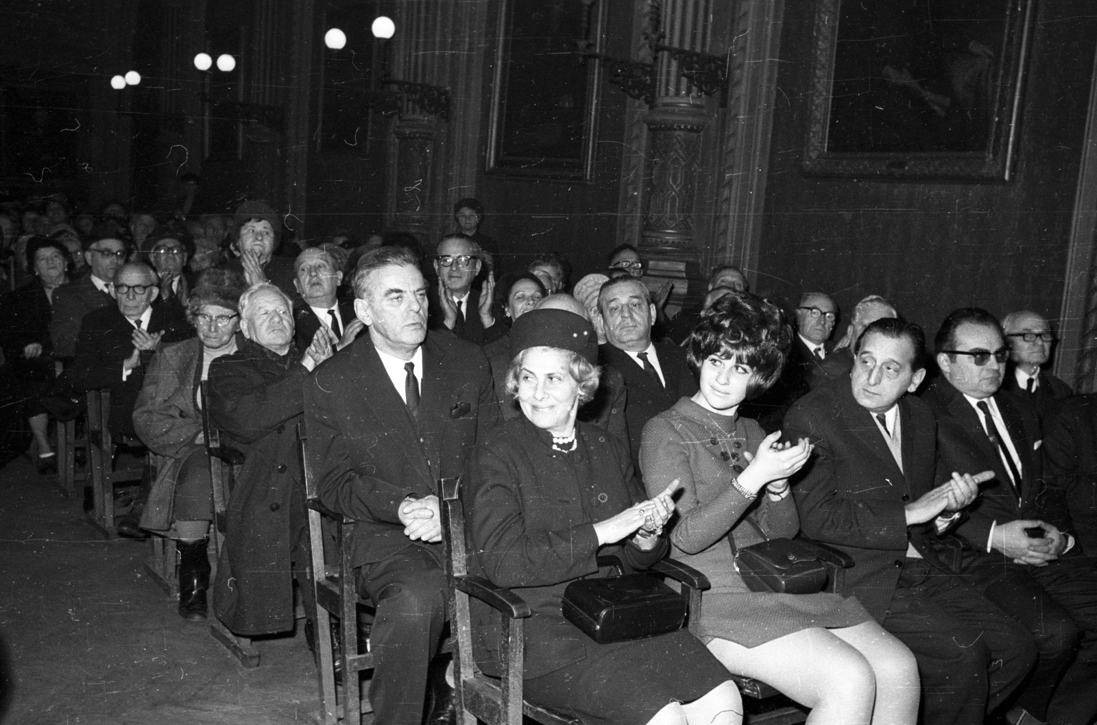 Hungary, Budapest VII., Síp utca 12., a Magyarországi Zsidó Hitközségek Szövetsége, a székház díszterme. Ünnepi közgyűlés a budapesti gettó felszabadulásának 25. évfordulója alkalmából 1970. január 18-án., 1970, Bauer Sándor, Budapest, Fortepan #114292