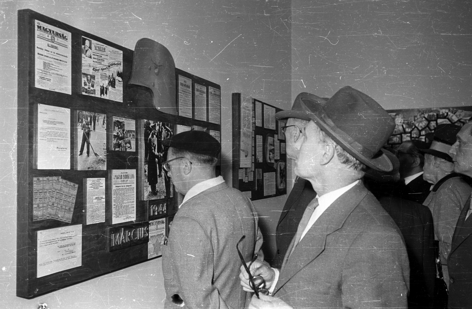 Hungary, Budapest VII., Dohány utca 2., Zsidó Múzeum, Szolgaságból szabadságba című kiállítás., 1960, Bauer Sándor, holocaust, judaism, Budapest, Fortepan #114345