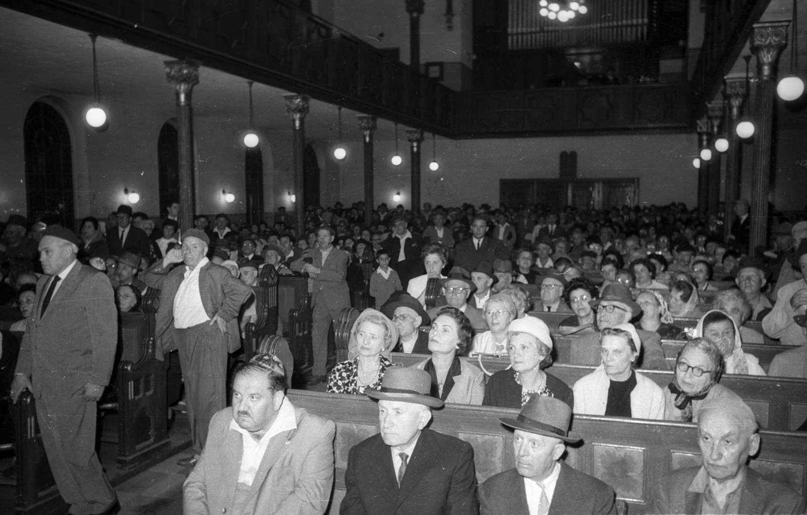 Hungary, Budapest IV., Berzeviczy Gergely utca 8., zsinagóga., 1964, Bauer Sándor, synagogue, judaism, Budapest, Fortepan #114435