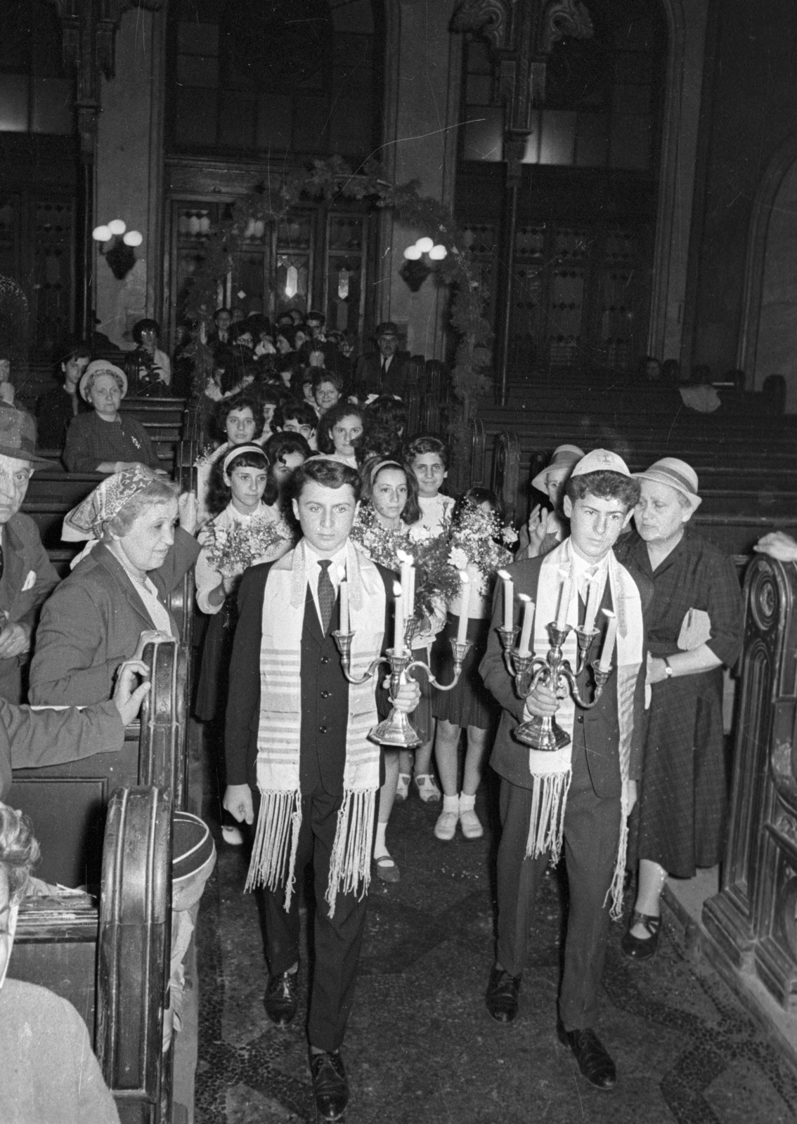 Hungary, Budapest VII., Dohány utcai zsinagóga., 1960, Bauer Sándor, synagogue, judaism, Budapest, tallith, Fortepan #114462