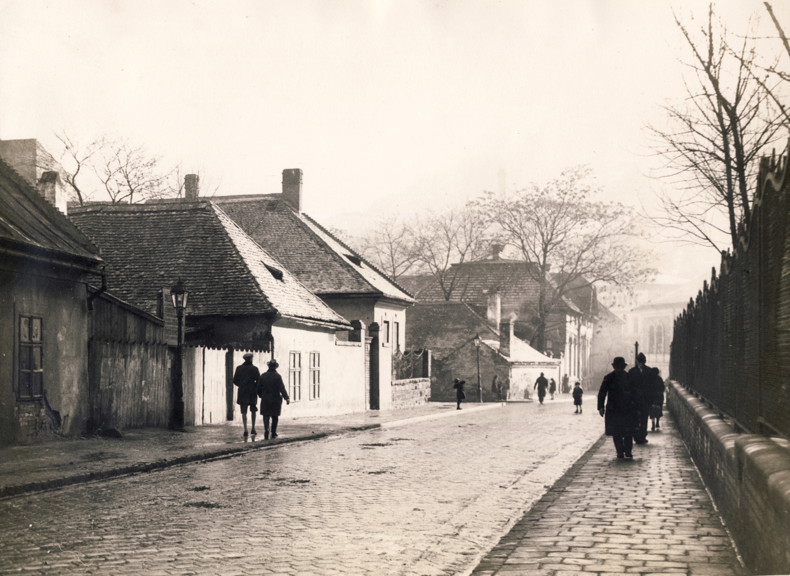 Magyarország, Tabán, Budapest I., Krisztina körút (Árok utca) a Rác fürdő felé nézve., 1933, Buzinkay Géza, Budapest, Fortepan #114606