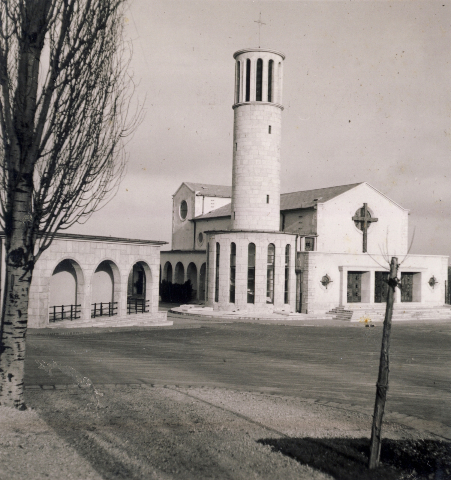 Hungary, Budapest XII., Farkasréti temető, Keresztes Szent János-temetőkápolna., 1938, Buzinkay Géza, chapel, Budapest, Fortepan #114664