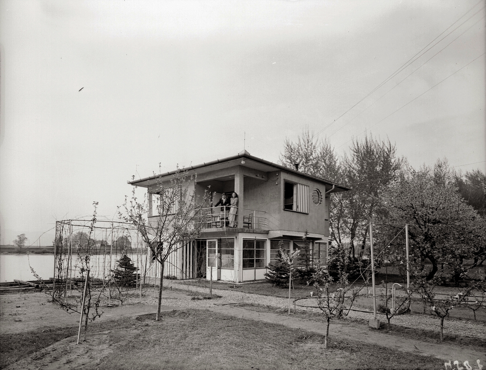 Hungary, Budakalász, Lupa-sziget, nyaraló., 1941, Fortepan, holiday house, Fortepan #114750
