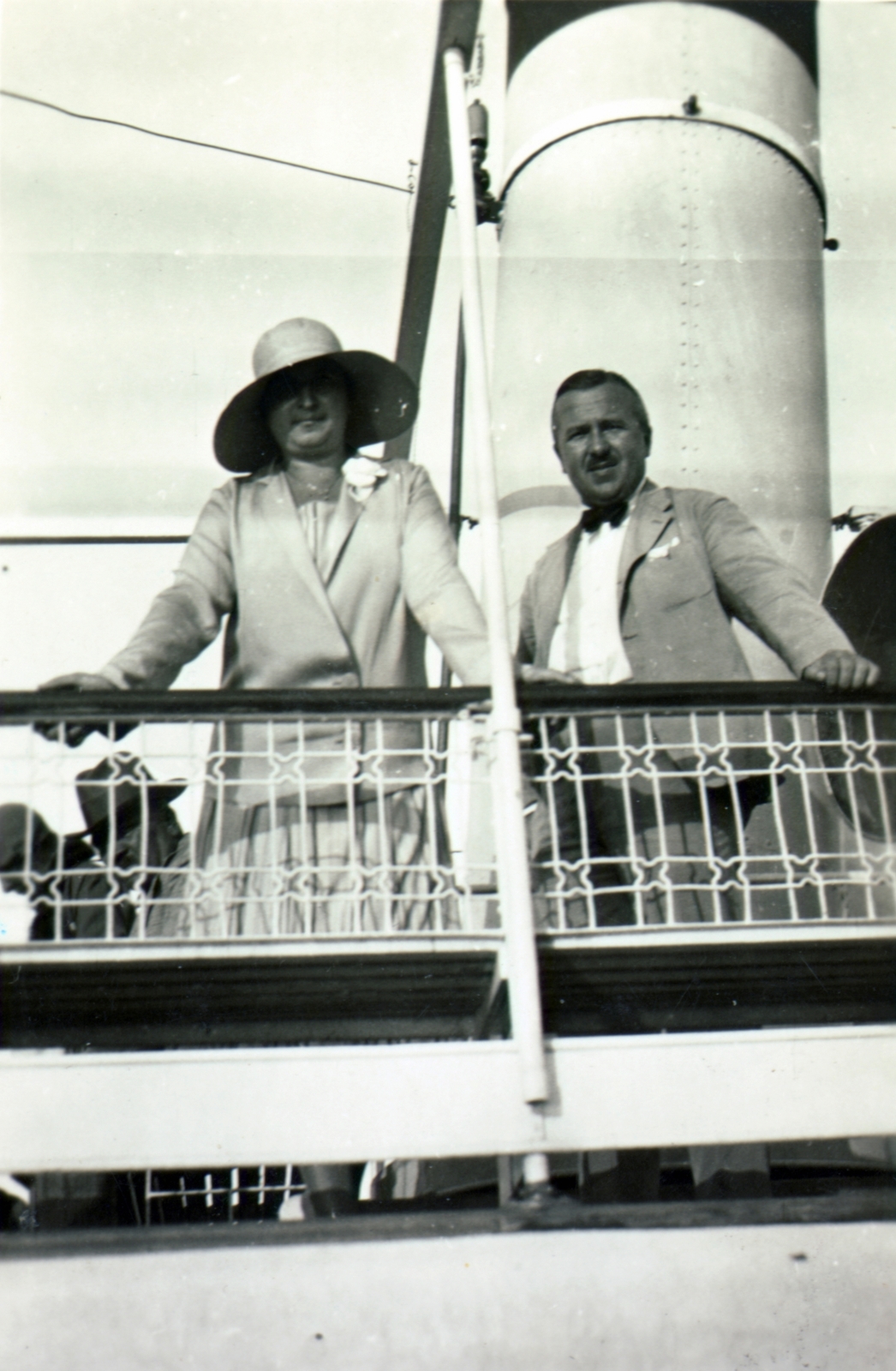 Hungary,Lake Balaton, a felvétel Jókai csavargőzös fedélzetén készült., 1934, Martinez Judit, Fortepan #115257
