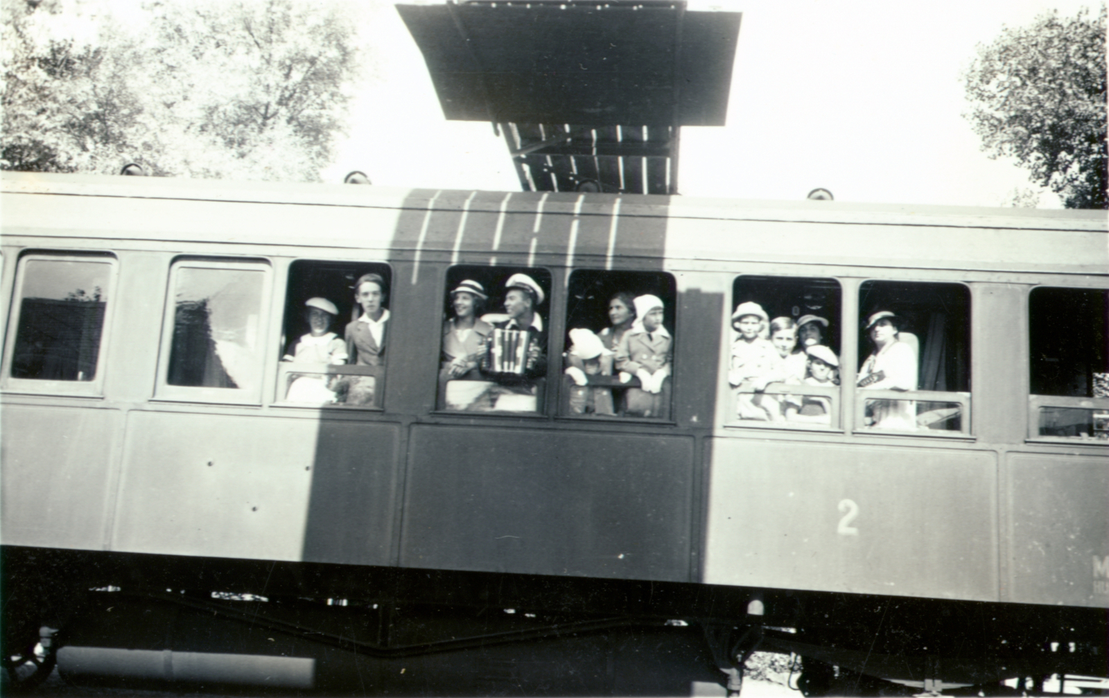 1934, Martinez Judit, train, overpass, railway, coach, Fortepan #115272