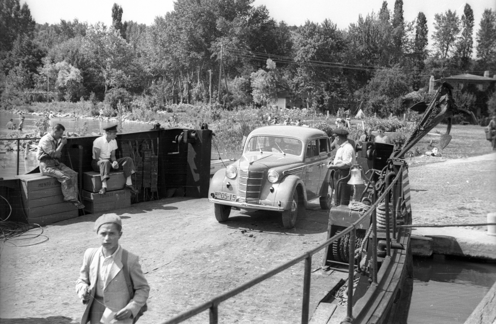 Hungary,Lake Balaton, Tihany, Tihanyrév, Komp I., 1957, Répay András, ferry, automobile, Komp I. ship, Fortepan #115452