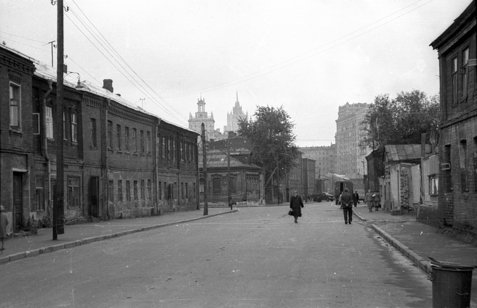 Russia, Moscow, Malaja Dorogomilovszkaja utca., 1958, Répay András, Soviet Union, street view, Fortepan #115489
