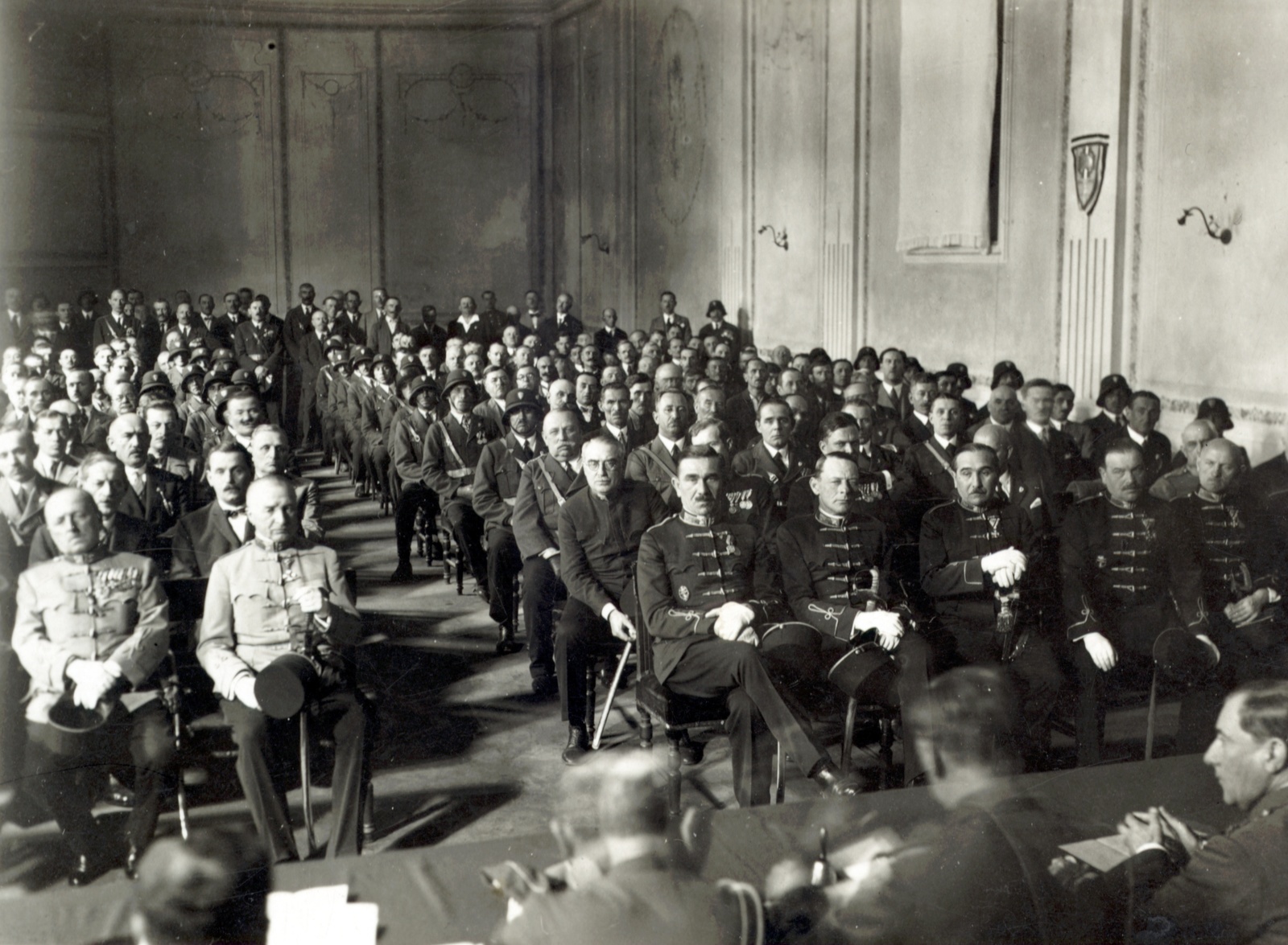 Magyarország, középen sisakkal az Országos Frontharcos Szövetség tagjai., 1922, Schmal Alexandra, egyenruha, Fortepan #115563