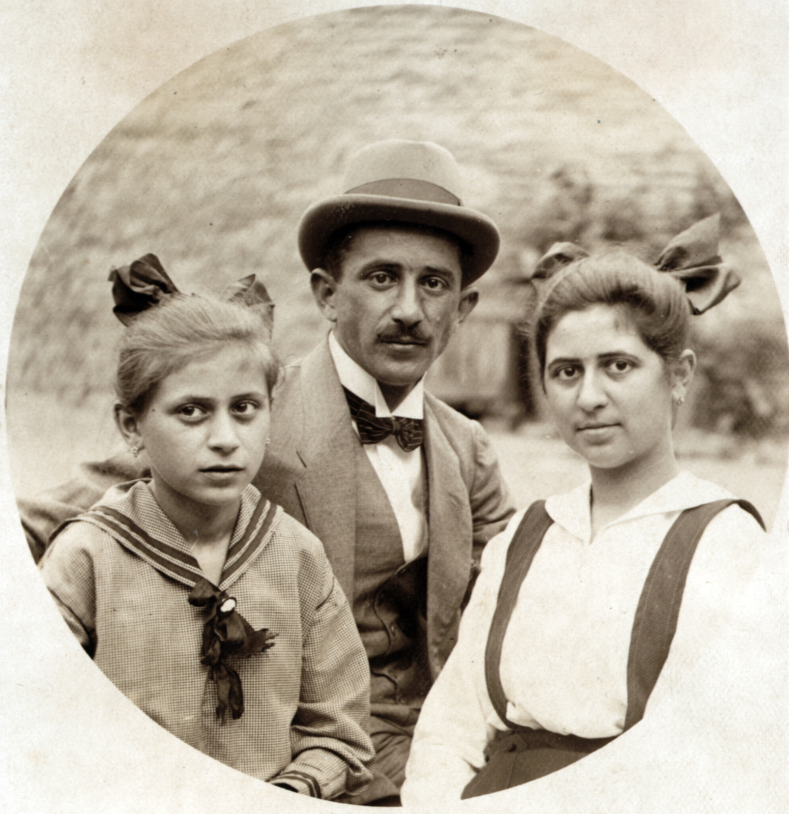 1912, Schmal Alexandra, three people, sailor blouse, Fortepan #115601