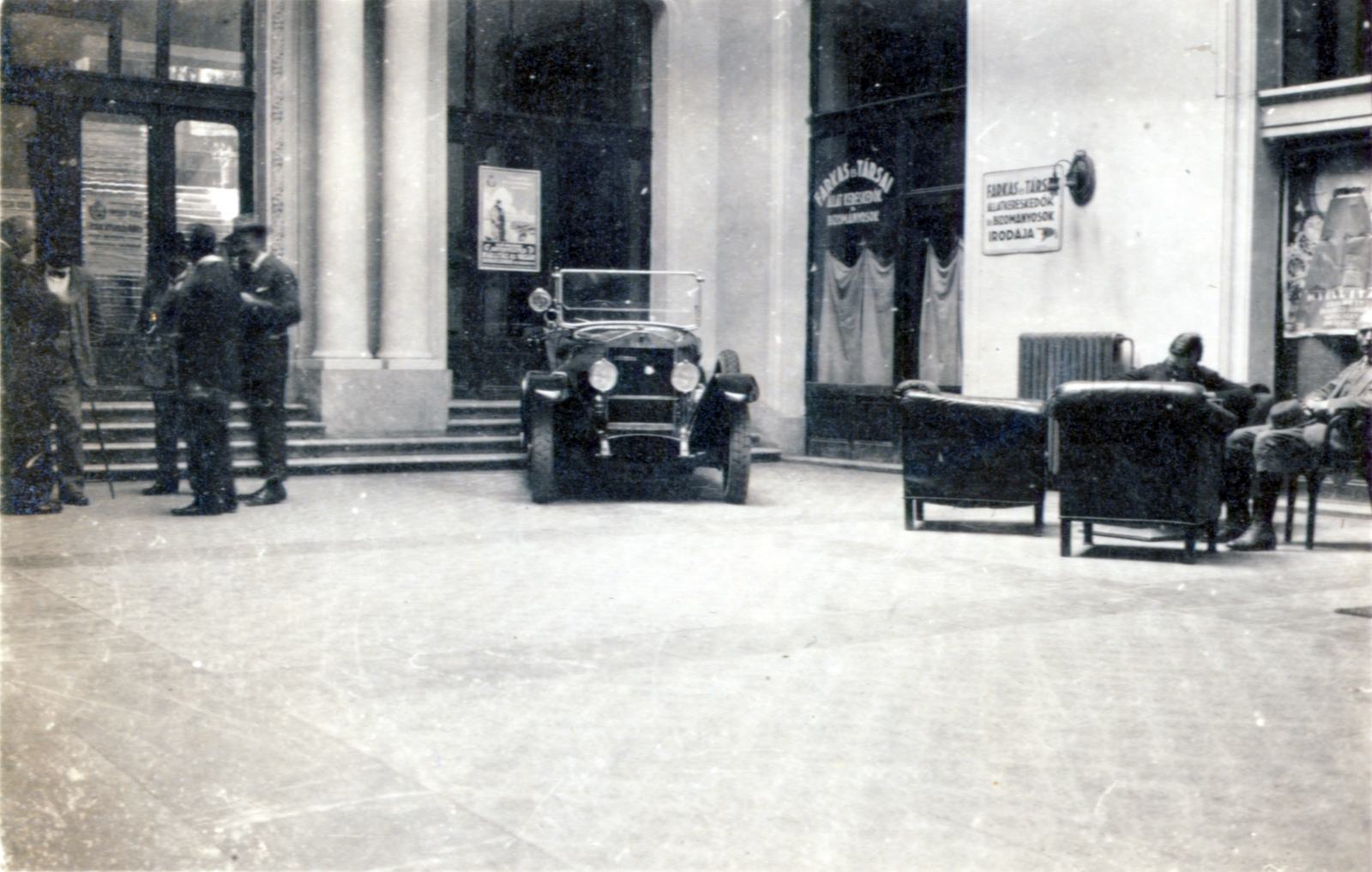 Hungary, Debrecen, Piac utca, Aranybika Szálloda, hall., 1928, Holló Krisztina, automobile, Fortepan #115986