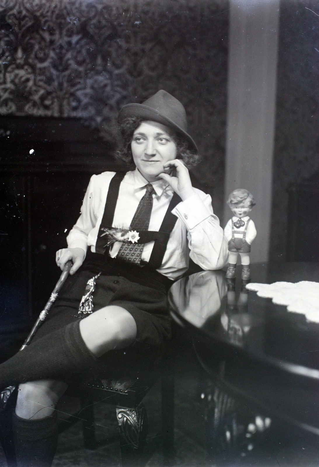 1934, Koroknai-Tegez Ferenc, walking cane, cross-dressing, edelweiss, Fortepan #116032