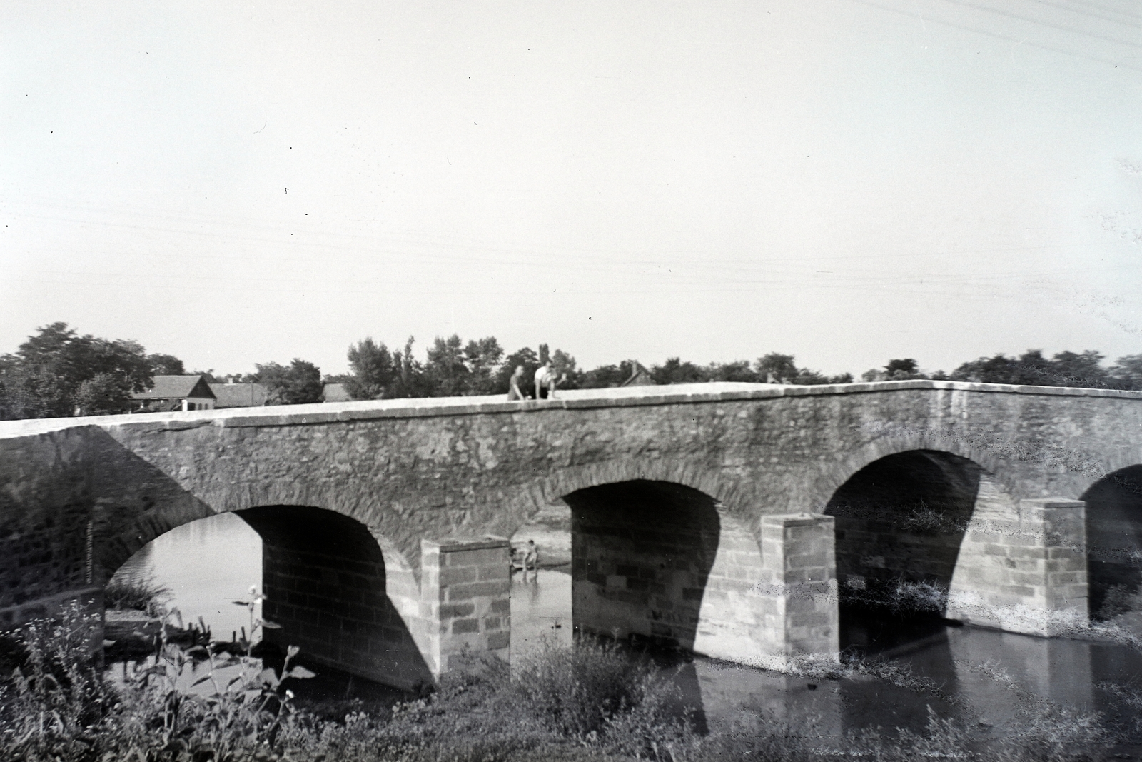 Hungary, Jászdózsa, Kőhíd a Holt-Tarna (Tarna)-n., 1939, Fortepan/Album009, arch bridge, Fortepan #116430