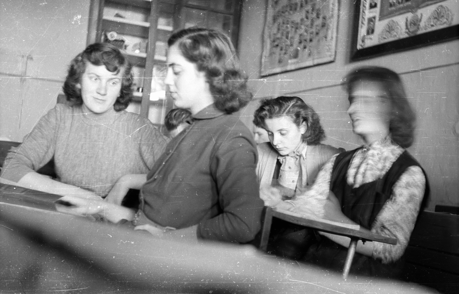 1958, Szűcs Nóra, erroneous photo, girls, school desk, Fortepan #116576