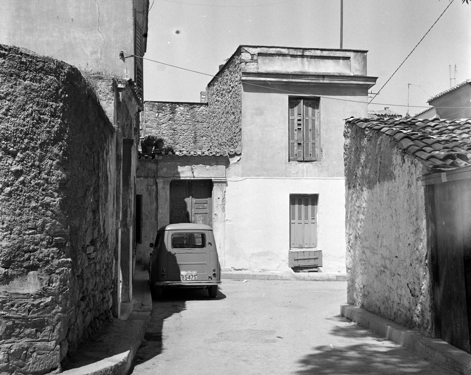 Görögország, Athén, Diogenusz (Diogenész) utca az Erehthusz (Erekhtheusz) utca felől nézve., 1962, Fortepan/Album011, Fortepan #116661