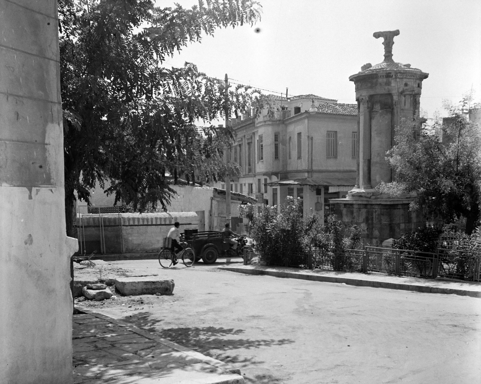 Görögország, Athén, Lüszikratusz tér., 1962, Fortepan/Album011, kerékpár, Fortepan #116664