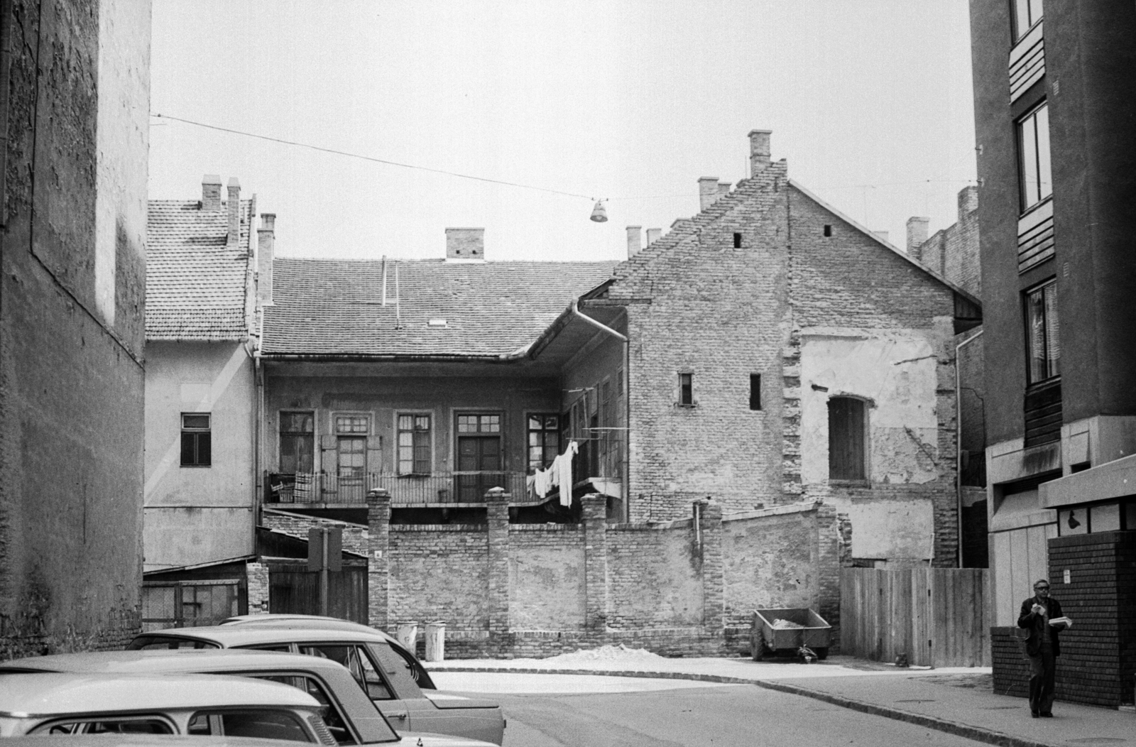 Hungary, Szeged, Nádor utca, a saroktól balra a Bajza utca., 1976, Bartók István, Fortepan #116689