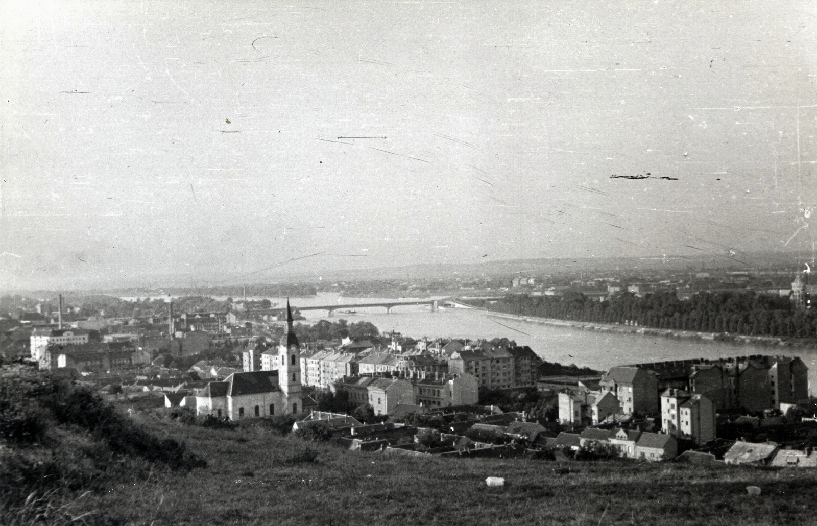 Hungary, Budapest II., kilátás a Szeréna úttól az Újlaki templom és az Árpád (Sztálin) híd felé., 1951, Horváth Márton, Budapest, church, bird's eye view, picture, Fortepan #116786