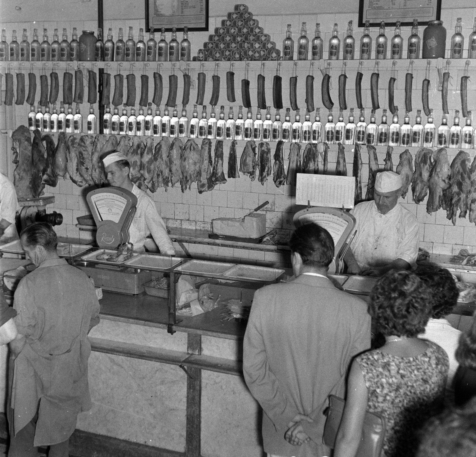 1958, FSZEK Budapest Gyűjtemény / Sándor György, Sándor György, butcher shop, speck, Fortepan #116825