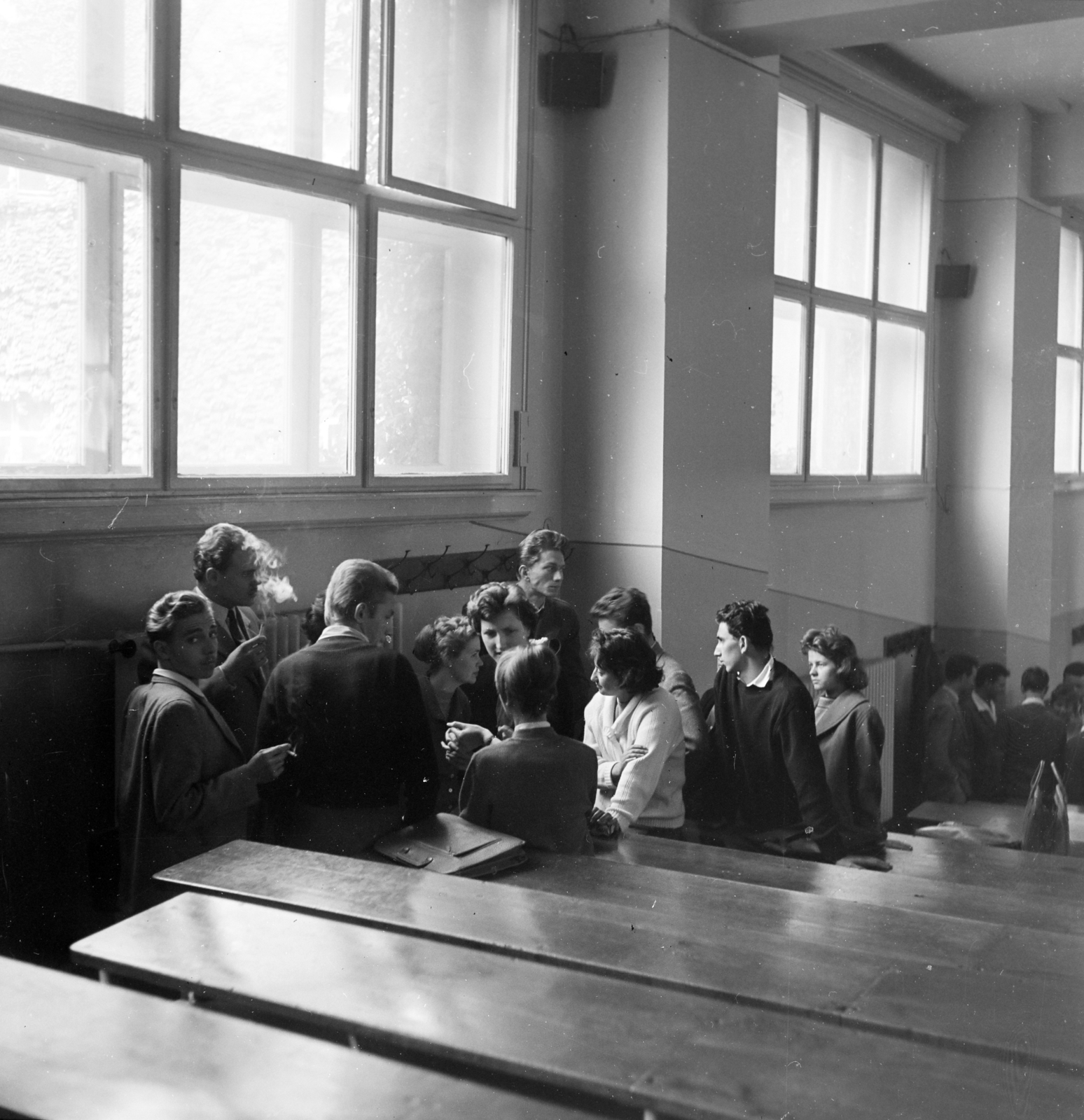 Hungary, Budapest V., Egyetem tér, ELTE Állam- és Jogtudományi Kar, előadóterem., 1959, FSZEK Budapest Gyűjtemény / Sándor György, Sándor György, lecture hall, Budapest, Fortepan #116867